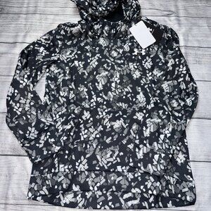 Under Armour Youth Girls Black White Gray Hoodie Sweatshirt NEW